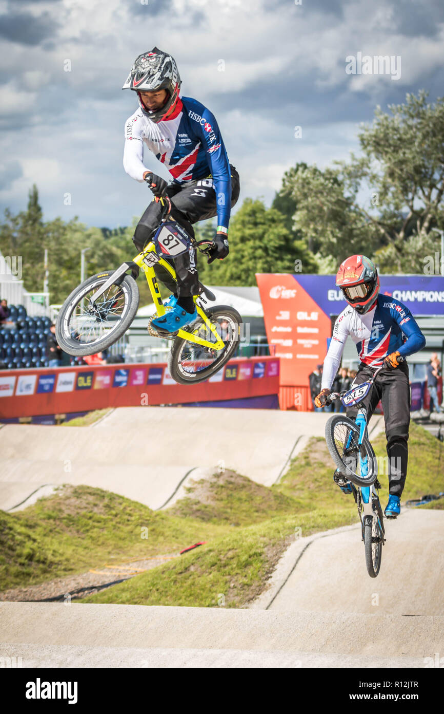 Kye Whyte (87-Team GB), Paddy Sharrock (515-Team GO). Glasgow 2018 European Championships - BMX Banque D'Images
