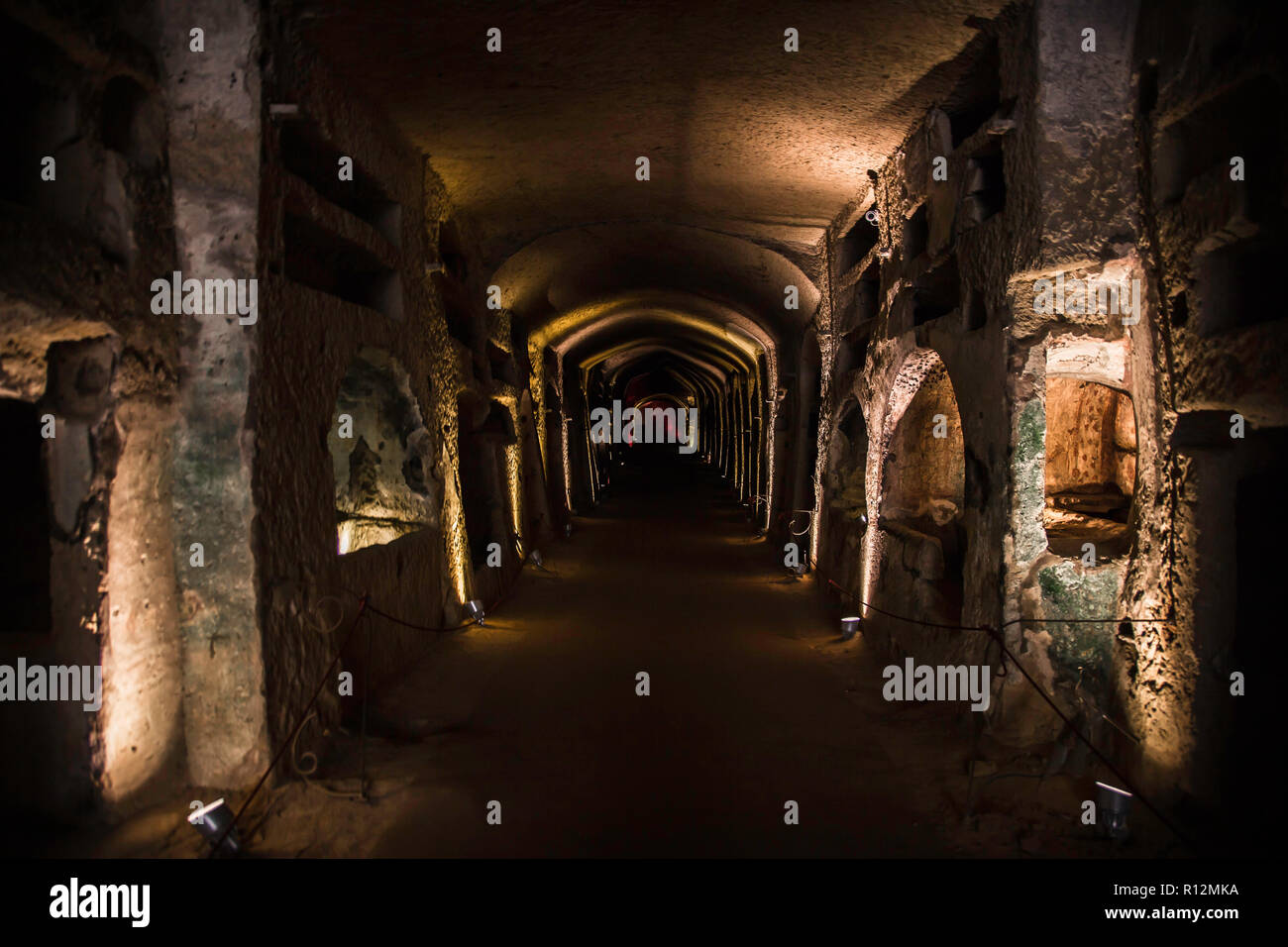 Catacombes de Naples, Campanie, Italie Banque D'Images