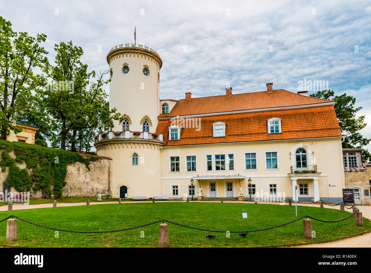 Nouveau château blanc dans la vieille ville de Riga - Riga - Lettonie, Pays Baltes, Europe. Banque D'Images