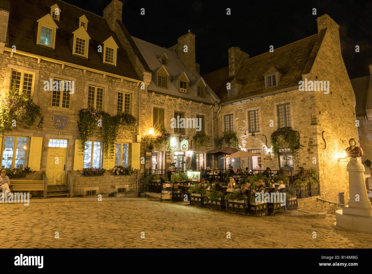 Basse-ville la nuit, la ville de Québec, Canada Banque D'Images