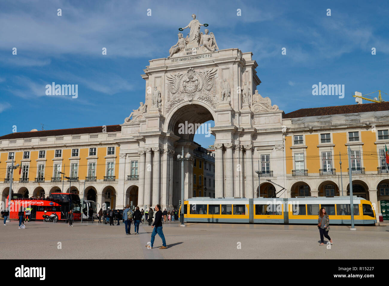 Triumphbogen Arco da Rua Augusta, Praca do Comercio, Lisboa, Portugal Banque D'Images