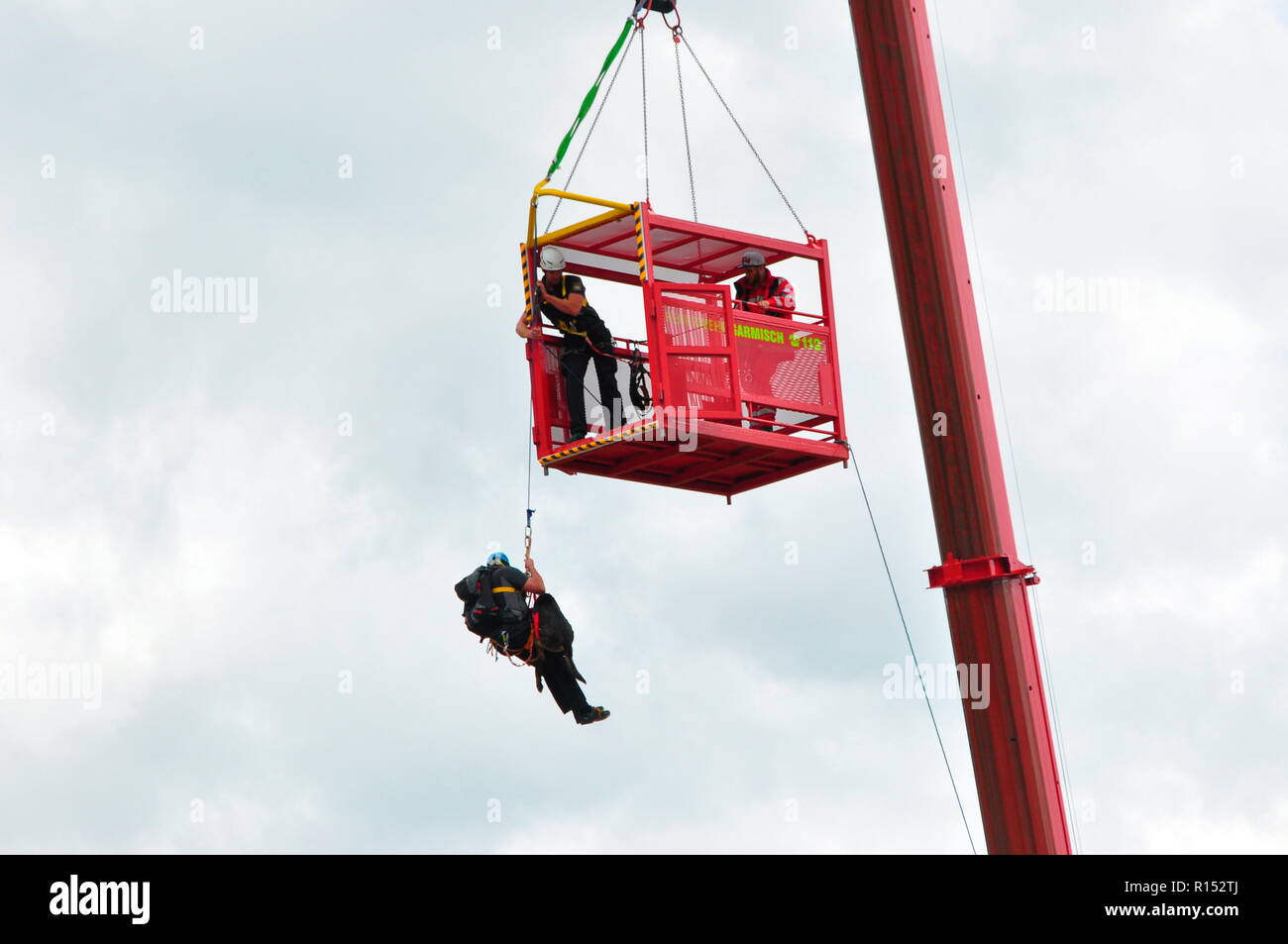 Formation de sauvetage en montagne Banque D'Images