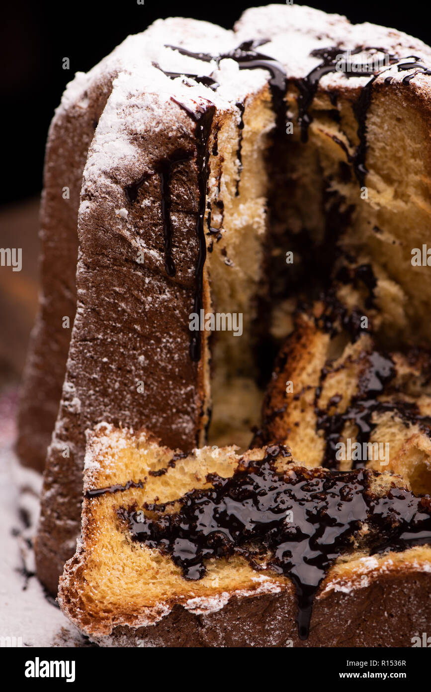 Gateau De Noel Italien Panadoro Photo Stock Alamy