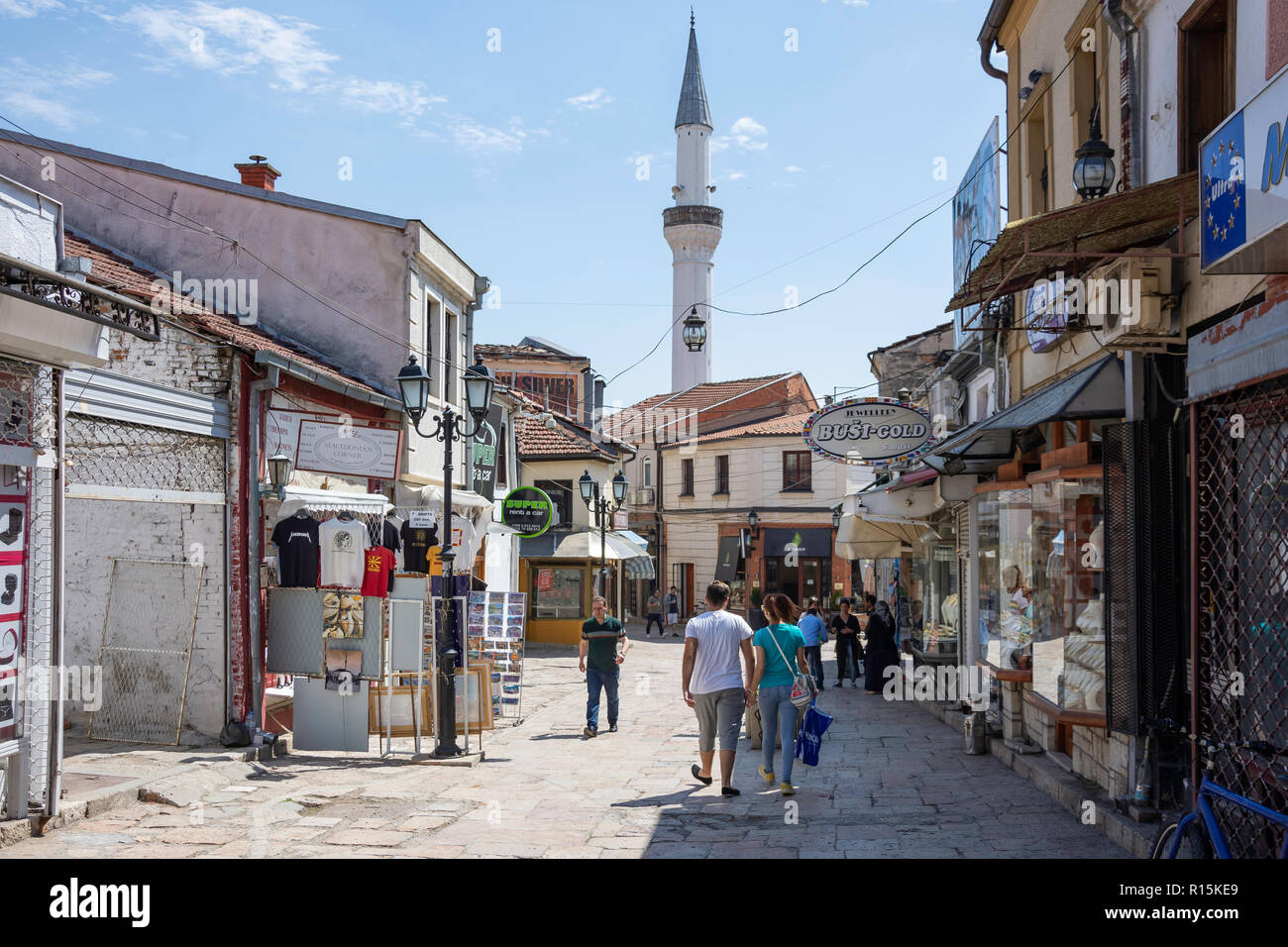 Scène de rue dans le vieux bazar, Skopje, Skopje, République de Macédoine du Nord Banque D'Images