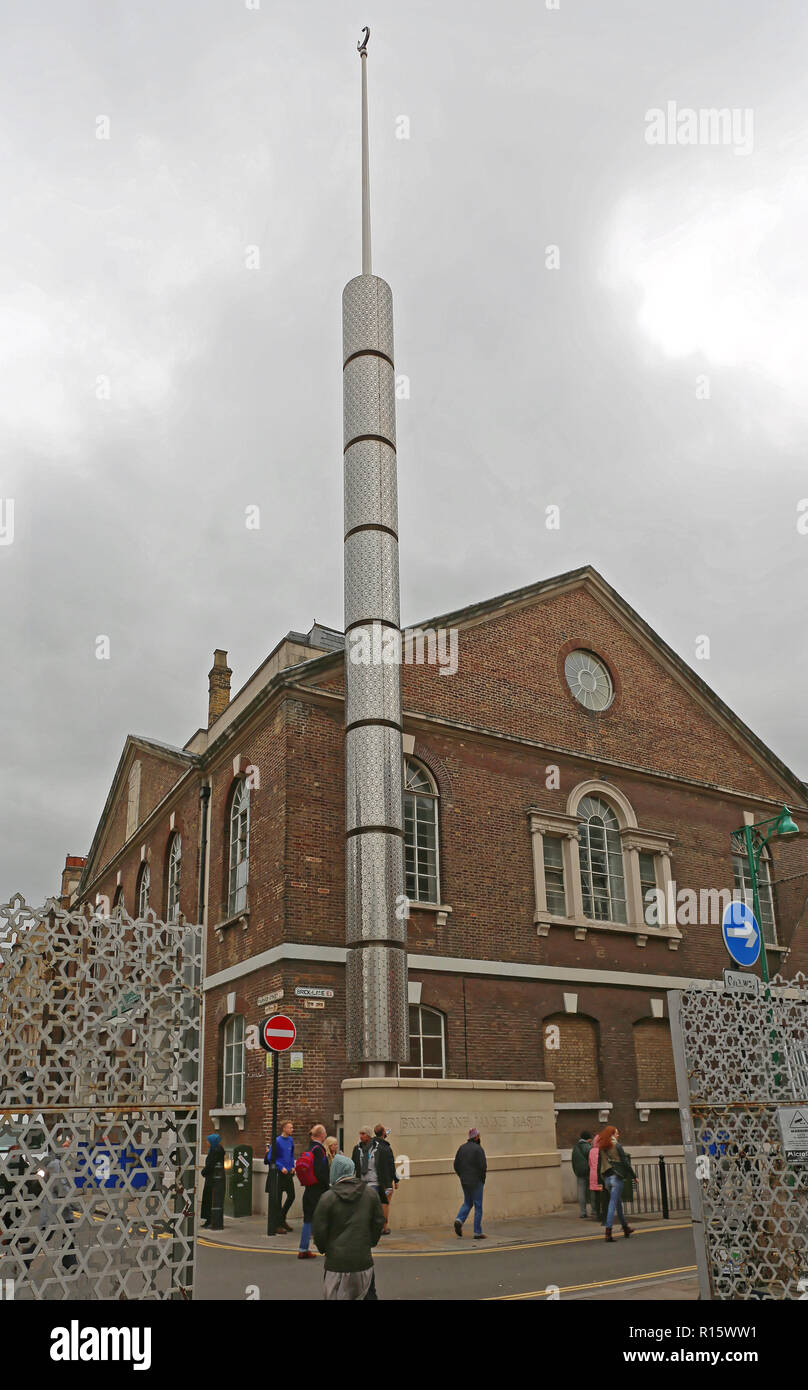 Londres, Royaume-Uni - 24 novembre 2013 : Brick Lane Jamme Masjid mosquée de dimanche à Londres, au Royaume-Uni. Banque D'Images
