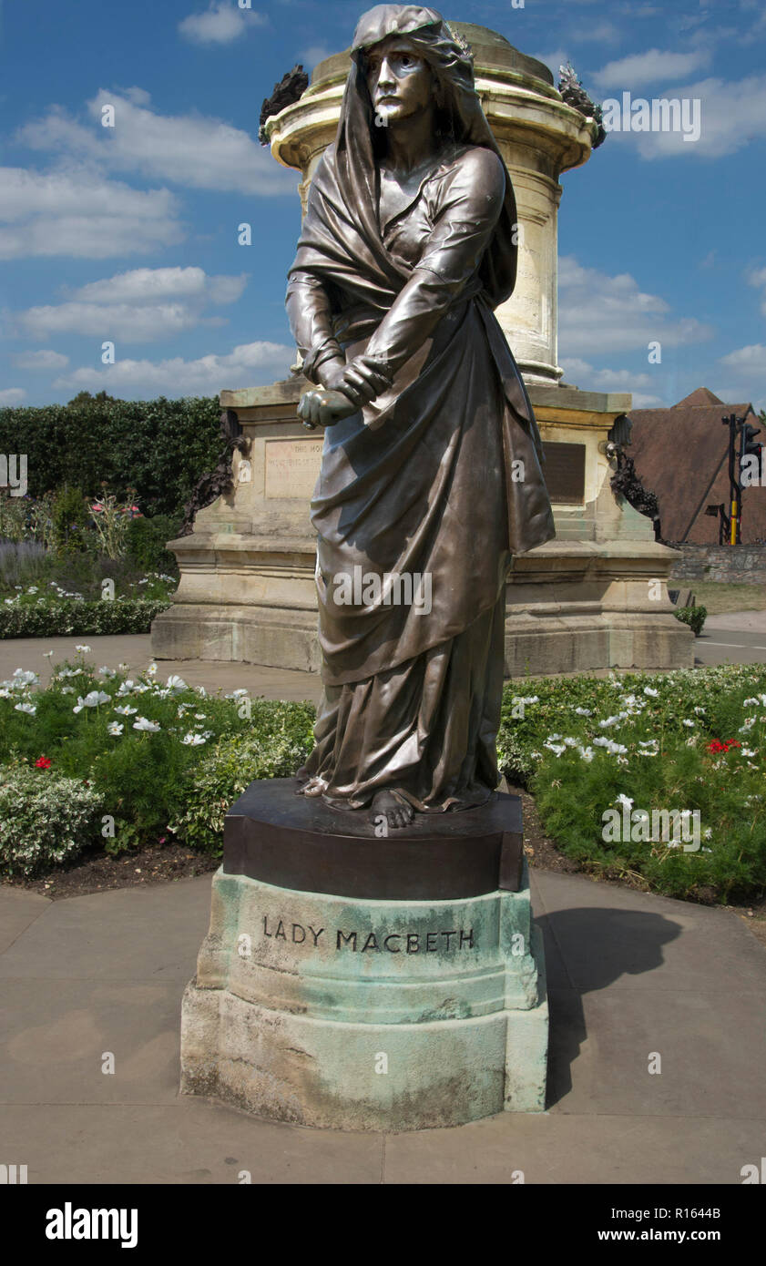 ; WARWICKSHIRE Stratford sur Avon ; "Lady Macbeth" STATUE Banque D'Images