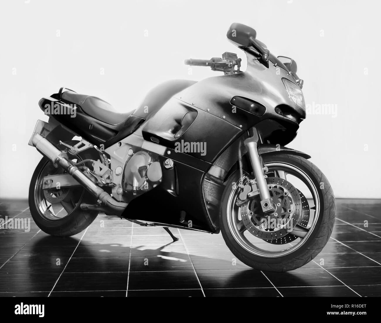 Moteur horizontal du pilote Banque d'images noir et blanc - Alamy