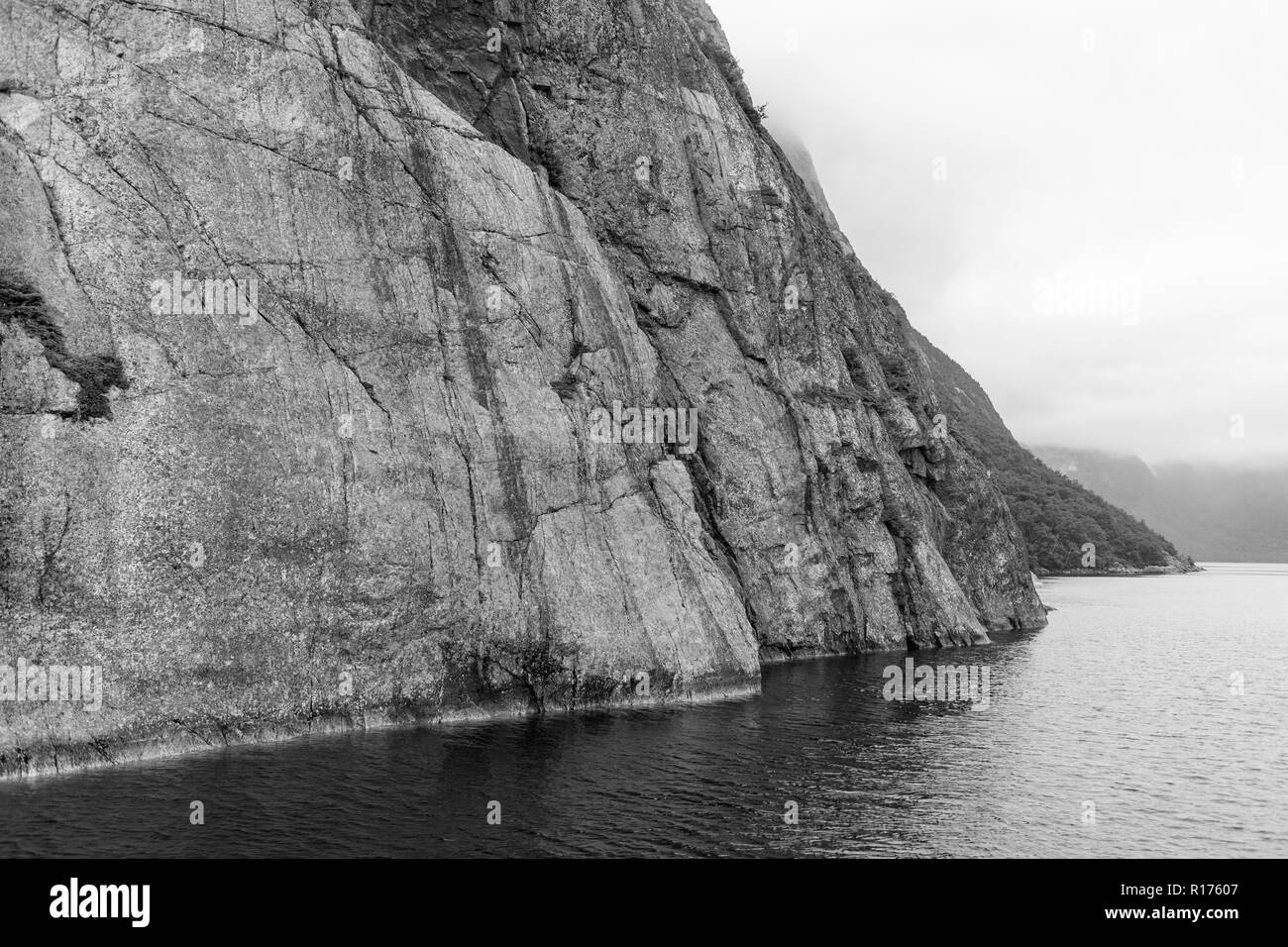 ROCKY HARBOUR, Terre-Neuve, Canada - l'étang Western Brook, dans le parc national du Gros-Morne. Banque D'Images