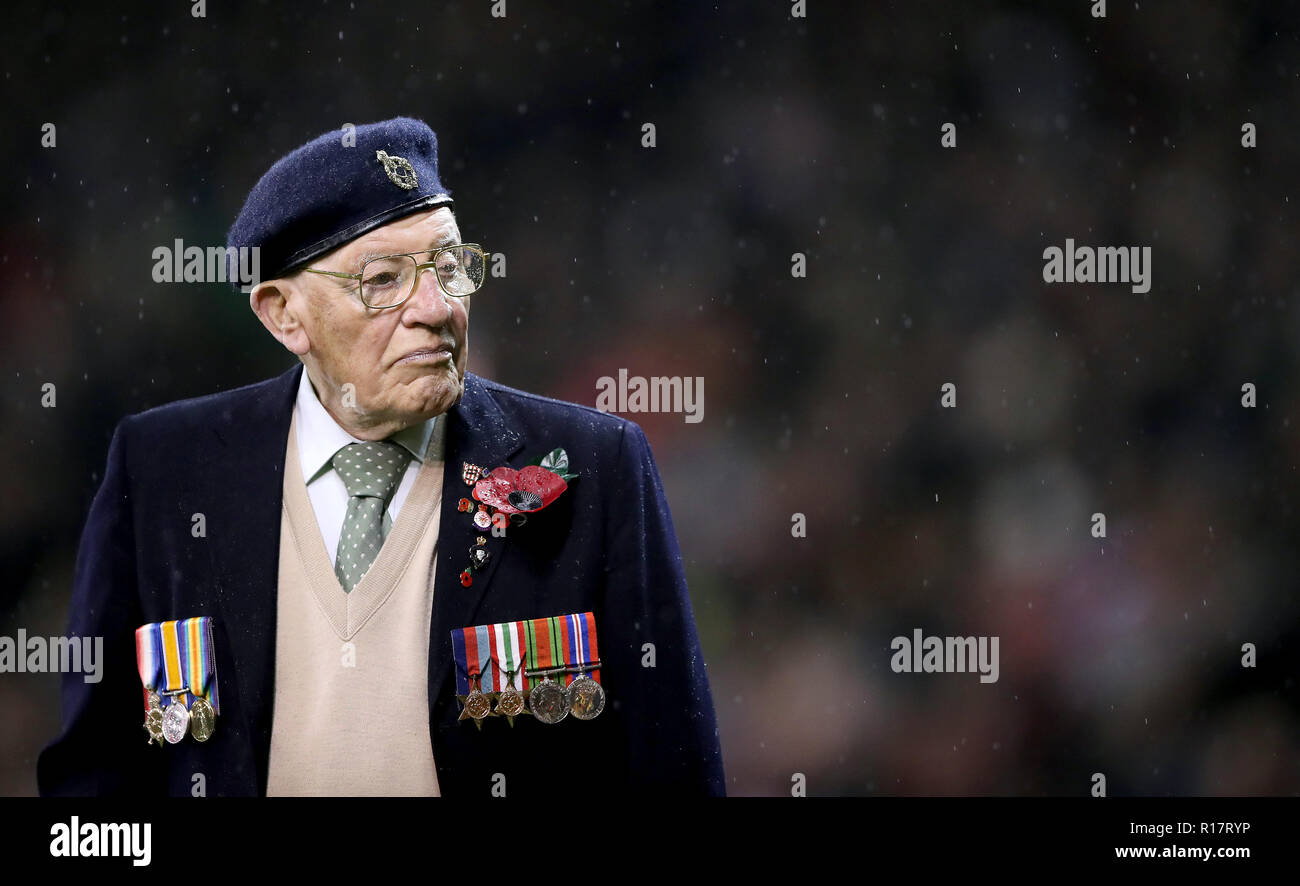 Un vétéran militaire au cours de la Sky Bet match de championnat Lane, Sheffield. Banque D'Images