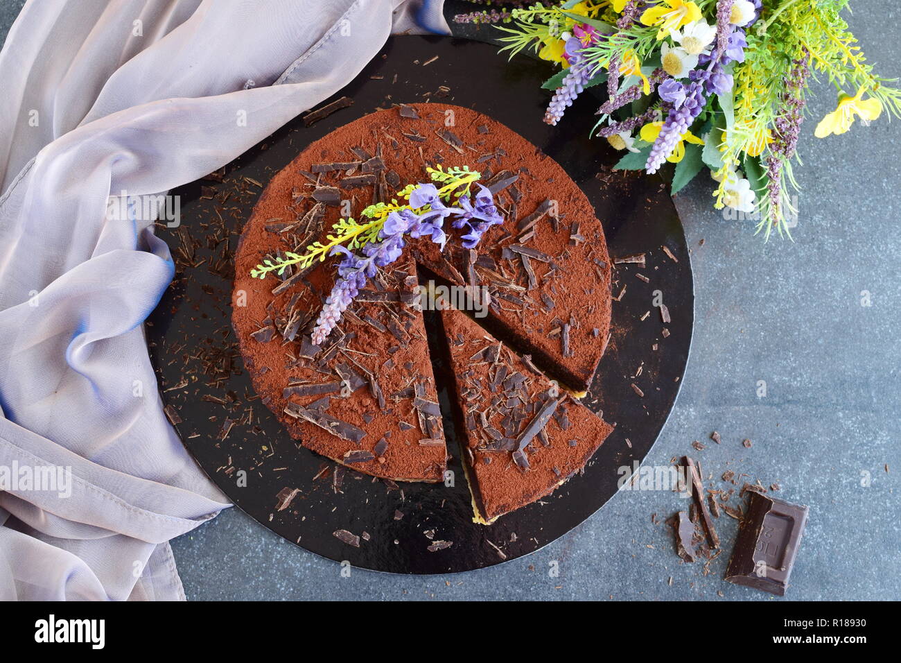 Gateau Sans Cuisson Biscuit Base Avec Cocolate Ganash Photo Stock Alamy Gateau Sans Cuisson Biscuit Base Avec Cocolate Ganash Photo Stock Alamy