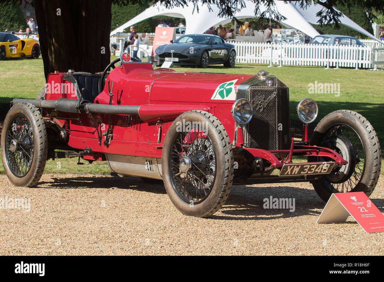 1924 Alfa Romeo RL Targa Florio n°2 au Concours d'élégance 2018 à Hampton Court Palace, East Molesey, Surrey Banque D'Images