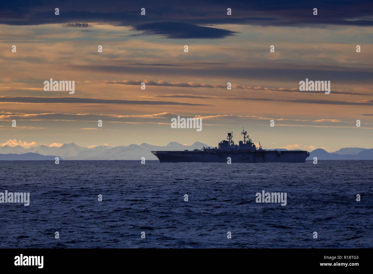 L'USS Iwo Jima transporteur d'assaut de l'US Navy Banque D'Images