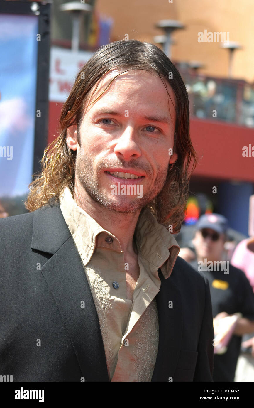 Guy Pearce 06/12/04 'Premiere des deux frères @ Universal Studios de cinéma, Hollywood Photo de Kazumi Nakamoto/HNW / PictureLux (12 juin 2004) Banque D'Images Guy Pearce 06/12/04 'Premiere des deux frères @ Universal Studios de cinéma, Hollywood Photo de Kazumi Nakamoto/HNW / PictureLux (12 juin 2004) Banque D'Images