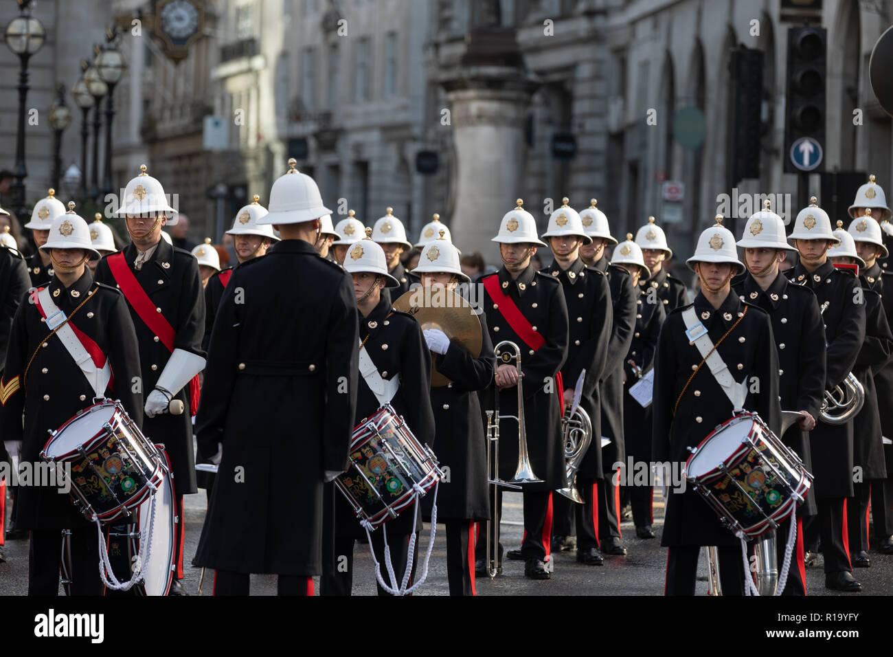 Londres, Royaume-Uni. 10 Nov, 2018. La procession pour le Seigneur Mayor's spectacle marque l'assermentation du nouveau maire de Londres. Cette année, c'est Peter Estlin qui devient le 691ème Maire : Crédit photographique à vue/Alamy Live News Banque D'Images