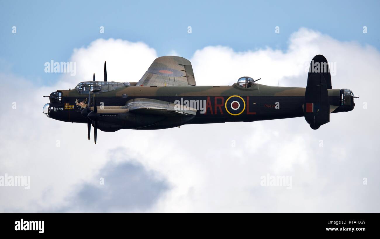 Avro Lancaster BBMF (PA474) volant à l'Imperial War Museum Battle of Britain bourget sur le 23 septembre 2018 Banque D'Images