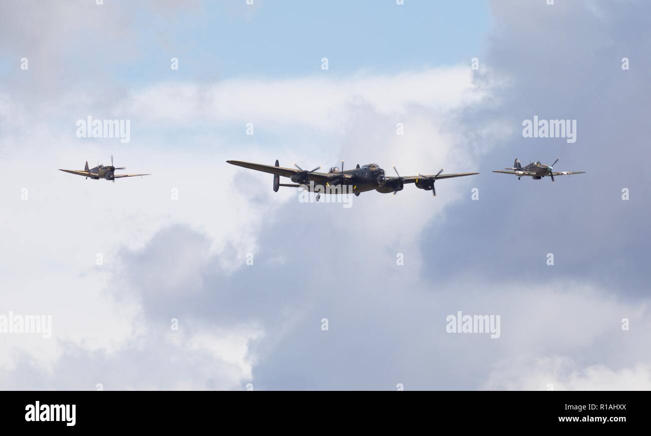 Avro Lancaster BBMF (PA474) volant à l'Imperial War Museum Battle of Britain bourget sur le 23 septembre 2018 Banque D'Images