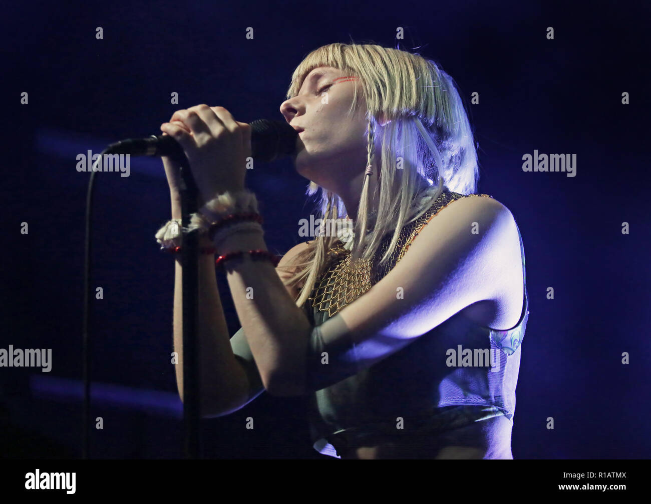 Aurora live en concert à Manchester Academy comprend : Aurora, Aurora Aksnes Où : Manchester, Royaume-Uni Quand : 10 Oct 2018 Credit : Sakura/WENN.com Banque D'Images