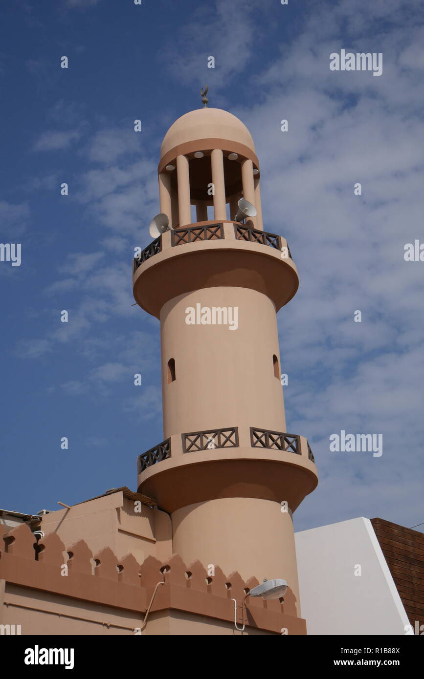 Minaret de la mosquée d'Ahmed Hassan Al-Zayani, Souk Al Muharraq, Royaume de Bahreïn Banque D'Images