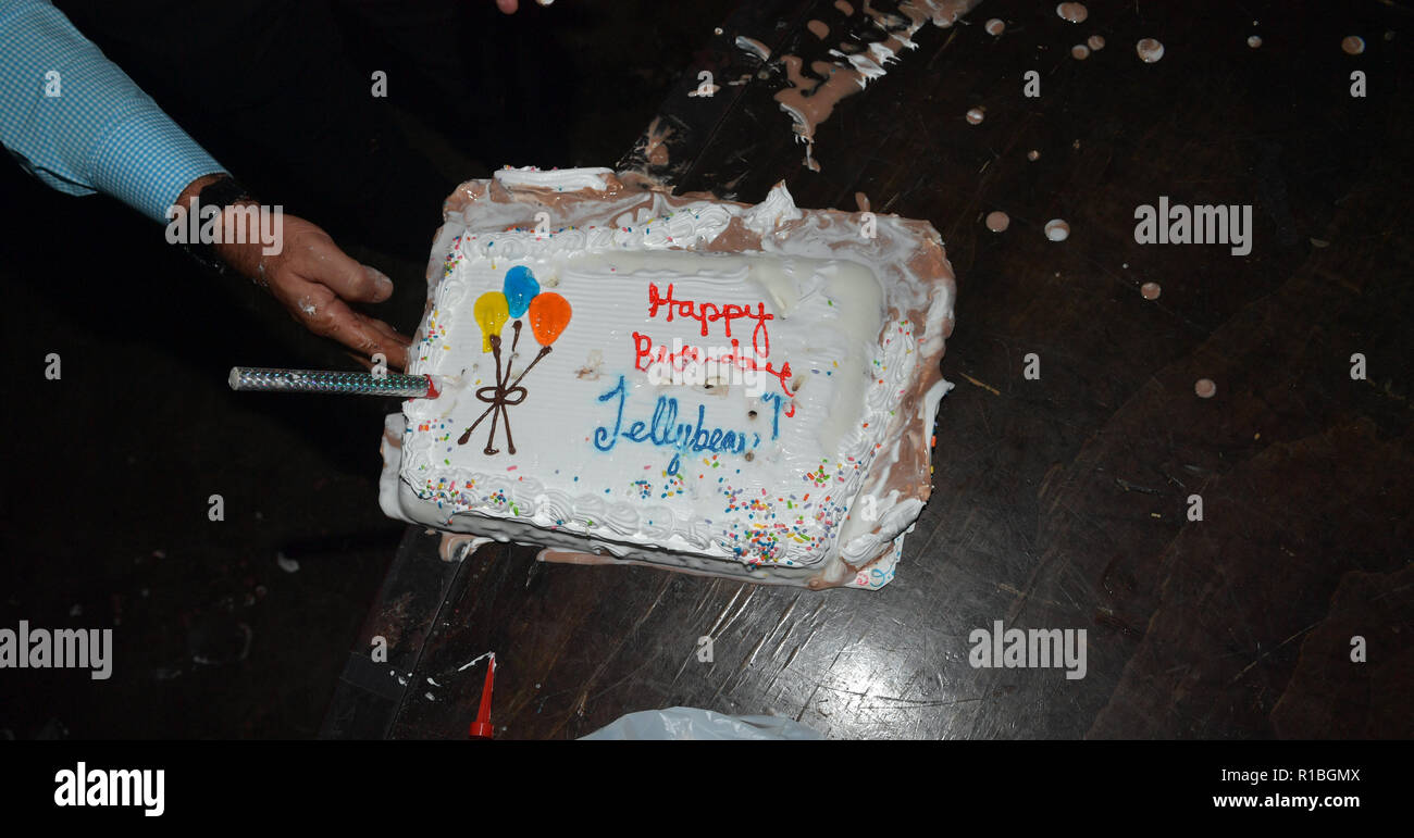 Madonna Birthday Banque D Image Et Photos Alamy Madonna Birthday Banque D Image Et Photos Alamy