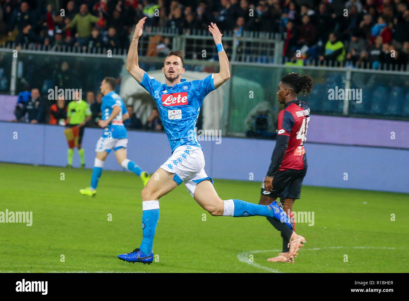 Genova, Liguria, Italie, le 10 novembre, 2018. Match de football Gênes - Naples à Luigi Ferraris dans photo Fabi‡n Ruiz objectif célébration Crédit : Antonio Balasco/Alamy Live News Banque D'Images