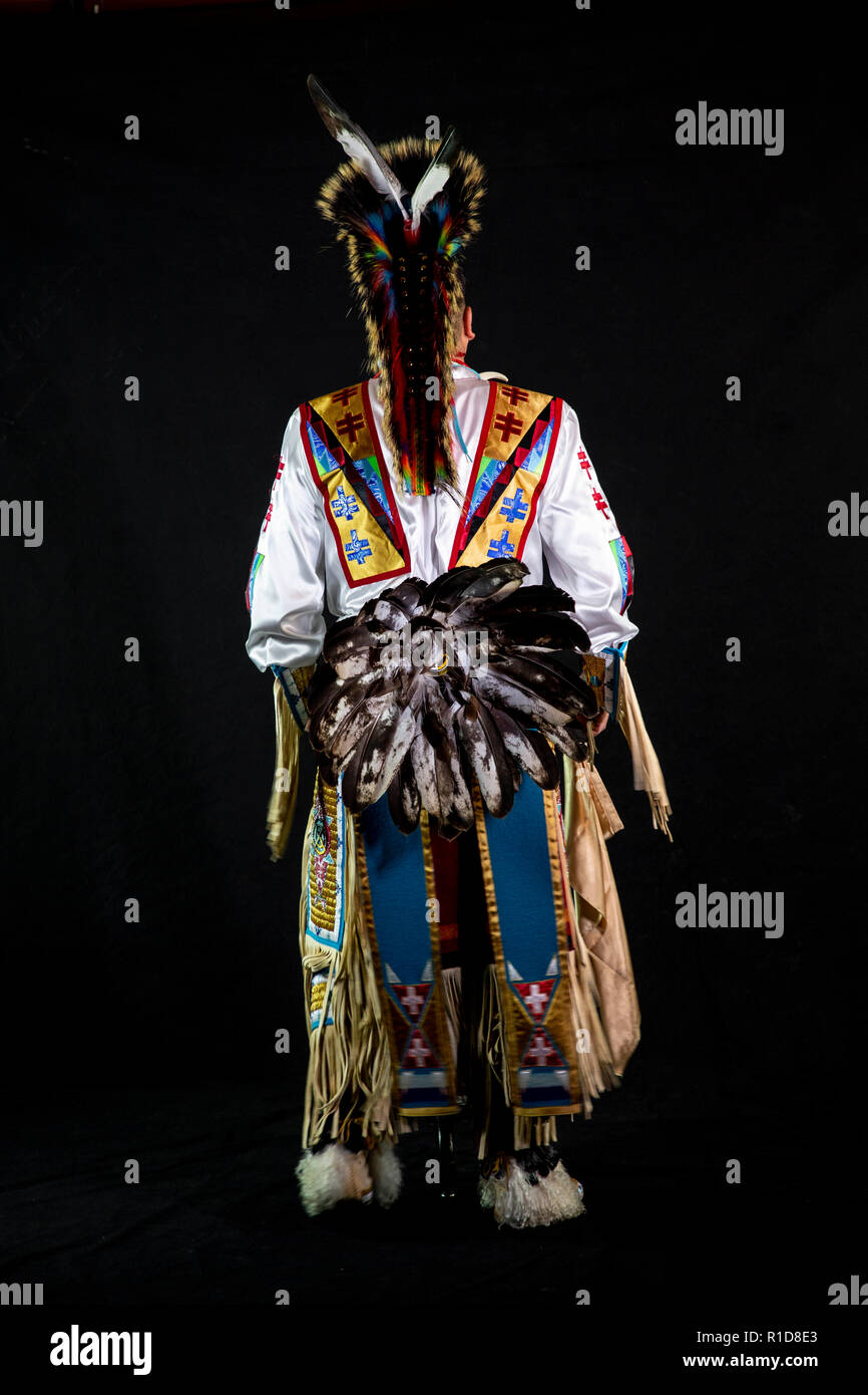 Sioux lakotas en costume autochtone dans le Dakota du Sud Banque D'Images