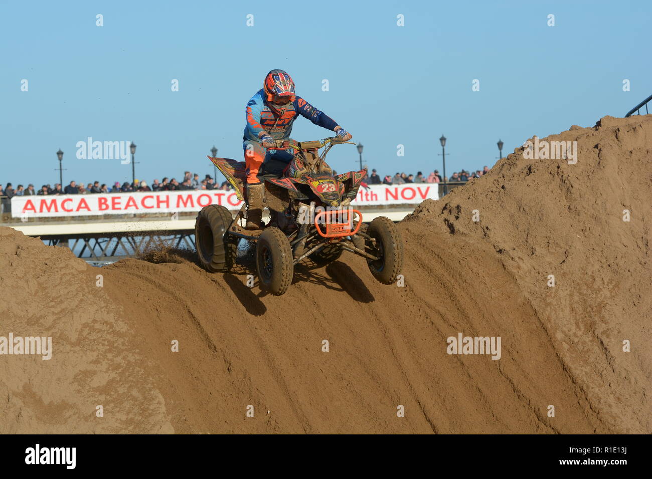 Plage de Skegness race Les 10 et 11 novembre 2018. Enduro, Motocross, side-car et quad racing sur le sable Banque D'Images Plage de Skegness race Les 10 et 11 novembre 2018. Enduro, Motocross, side-car et quad racing sur le sable Banque D'Images