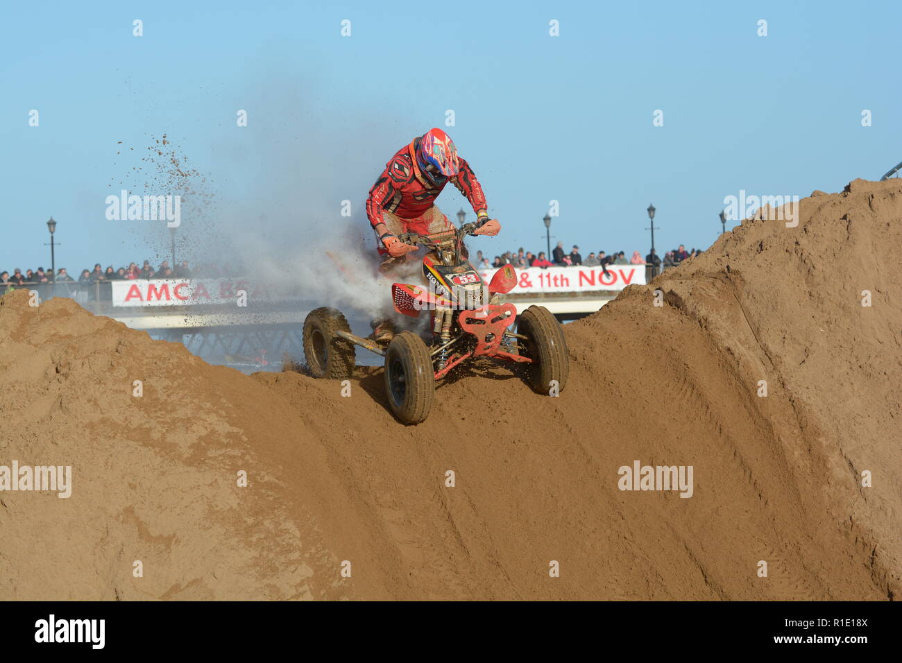 Plage de Skegness race Les 10 et 11 novembre 2018. Enduro, Motocross, side-car et quad racing sur le sable Banque D'Images Plage de Skegness race Les 10 et 11 novembre 2018. Enduro, Motocross, side-car et quad racing sur le sable Banque D'Images