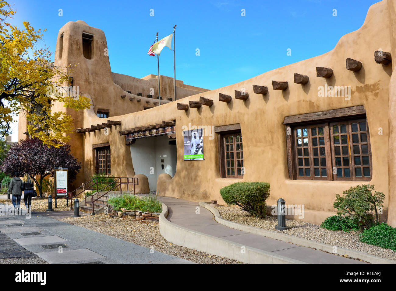 Le Nouveau Mexique Museum of Art building dans le centre-ville historique de Santa Fe, NM, est une merveille d'architecture magnifique et le plus ancien musée au Nouveau Mexique Banque D'Images