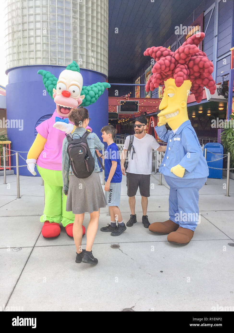 Les personnages simpsons Banque de photographies et d’images à haute résolution Alamy