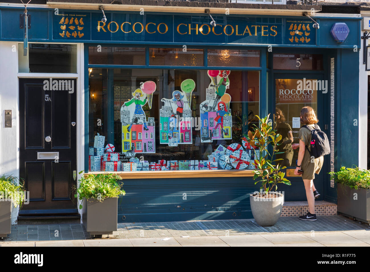 Le rococo Chocolates est un artisan chocolatier dans Motcomb Street, Knightsbridge, Knightsbridge, Londres, Angleterre, Royaume-Uni Banque D'Images