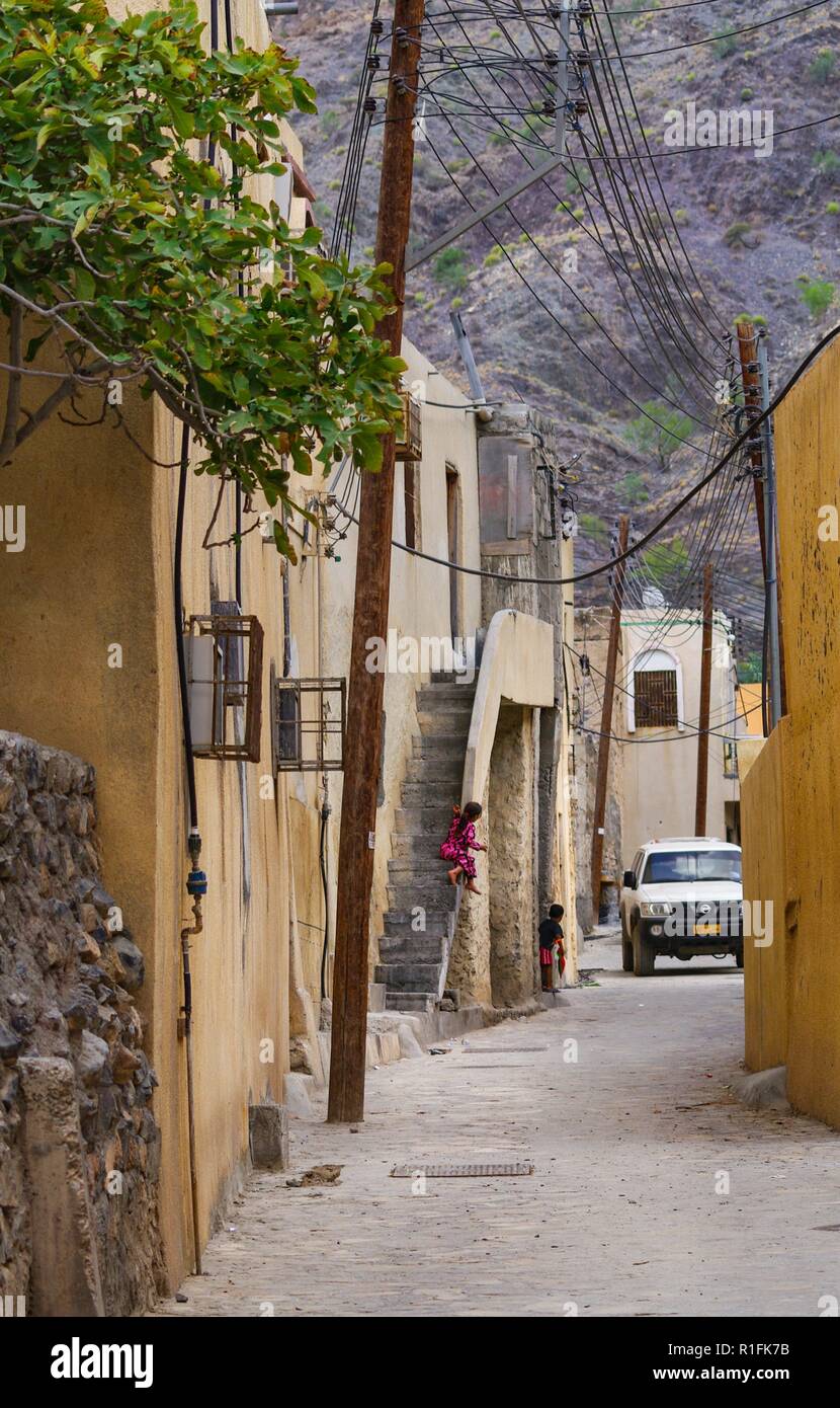 Bilad Sayt, Oman. 21 Nov, 2012. Le village de Bilad Sayt (Balad Sayt Village) est situé sur une pente de la montagnes Hajar al Gharbi (al Hajaral) en Oman. Utilisation dans le monde entier | Credit : dpa/Alamy Live News Banque D'Images