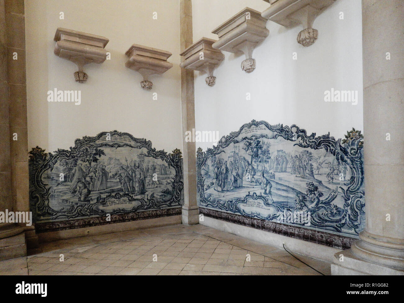 Le monastère d'Alcobaça, Mosteiro de Santa Maria de Alcobaça, une église catholique romaine située dans la ville d'Alcobaça, dans la sous-région Oeste, a été fondée Banque D'Images