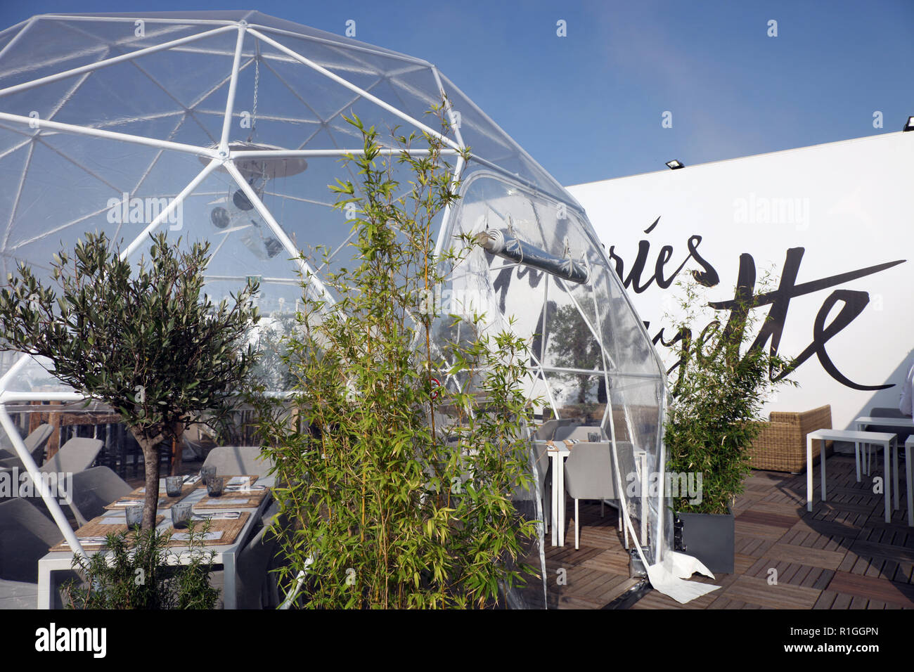 Le cafe sur le toit à la Galerie Lafayette, Paris Banque D'Images