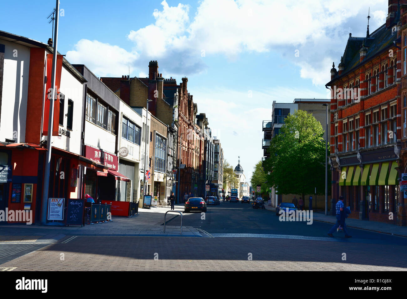 High street, old town. Southampton, Hampshire, Angleterre, Royaume-Uni, UK, Europe Banque D'Images