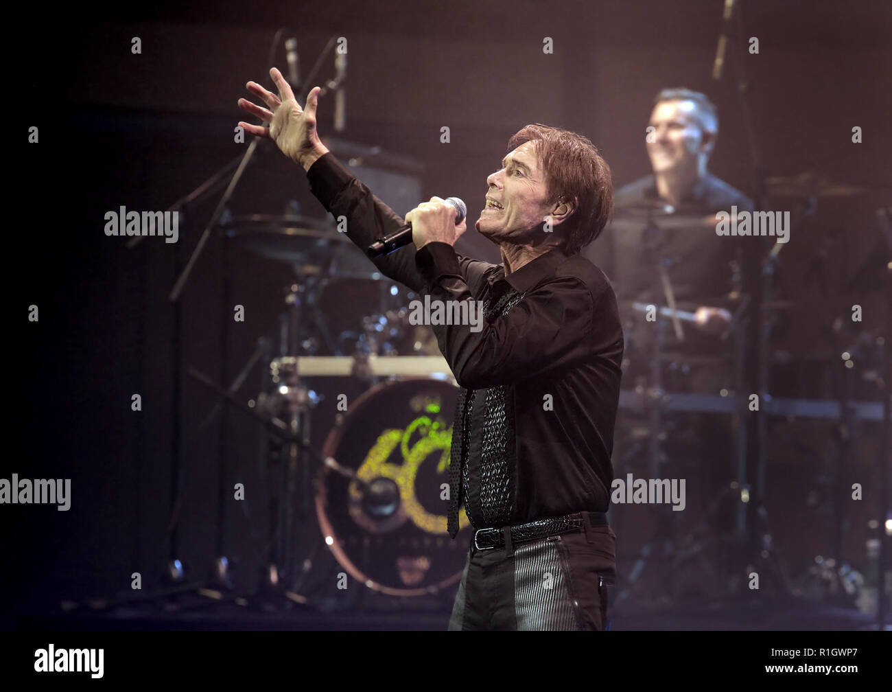 Sir Cliff Richard effectue à la Manchester Bridgewater Hall avec : Cliff Richard Où : Manchester, Royaume-Uni Quand : 12 Oct 2018 Credit : Sakura/WENN.com Banque D'Images