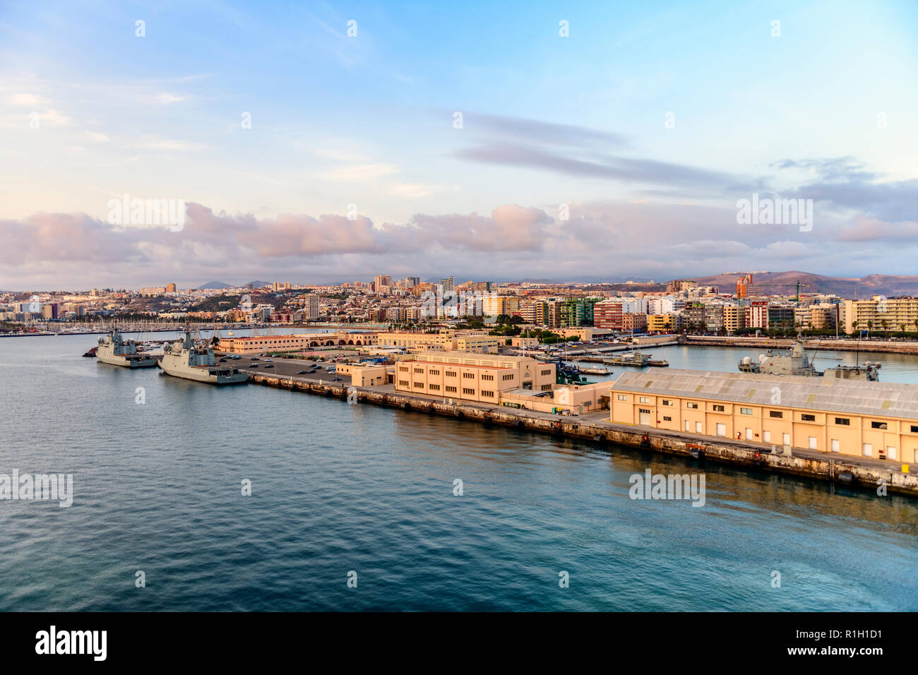 Les quais et le port de Las Palmas de Gran Canaria Îles Canaries Banque D'Images