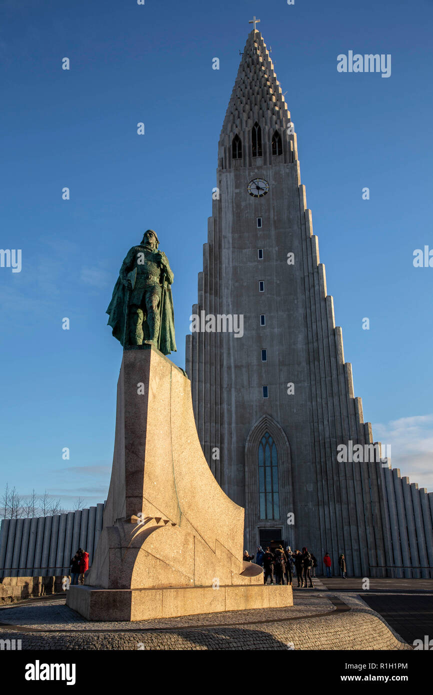 Statue de Lief Erickson à Reykjavik Islande Banque D'Images
