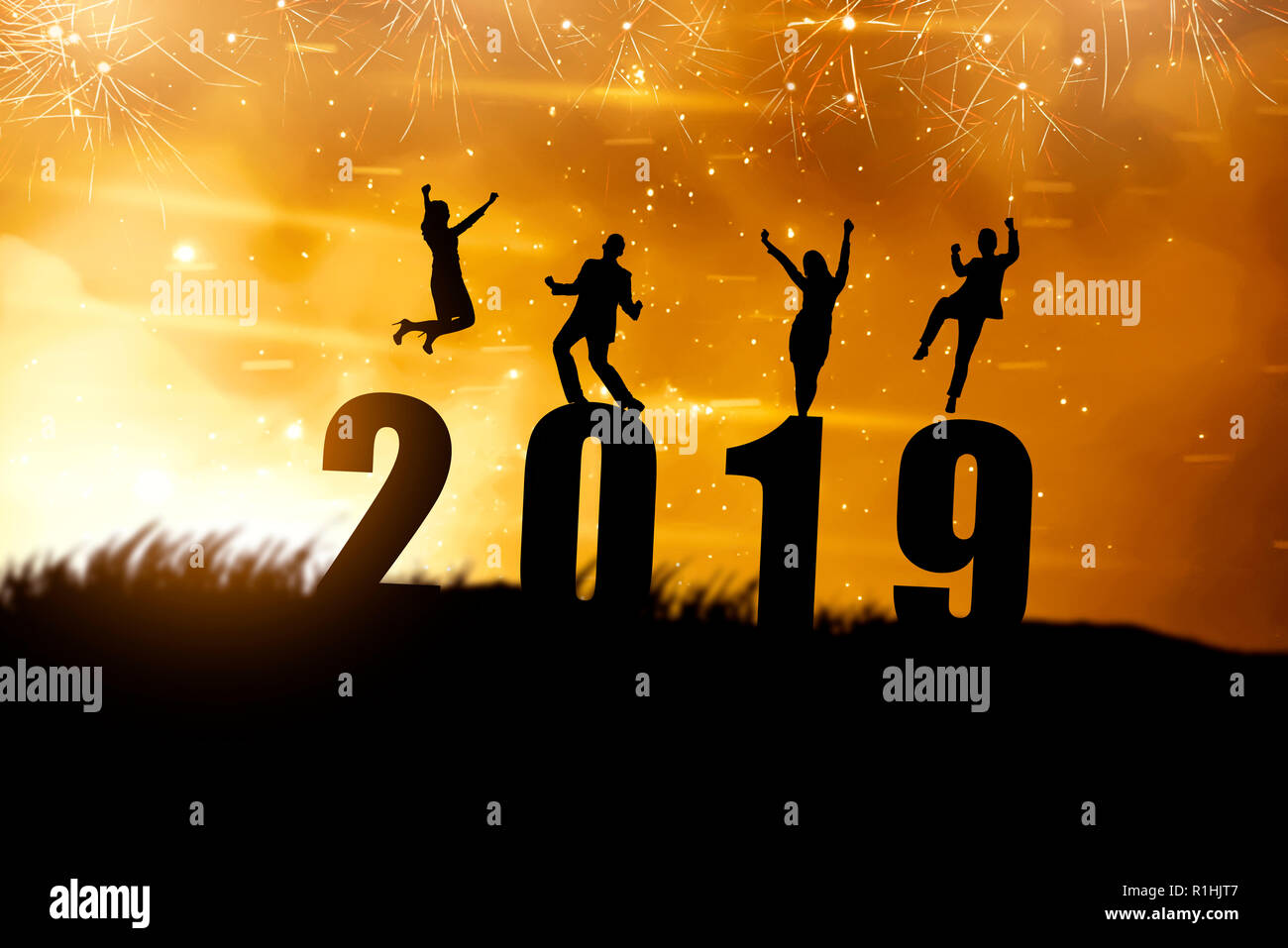 Silhouette of business people fêter le nouvel an 2019. Bonne Année 2019 Banque D'Images