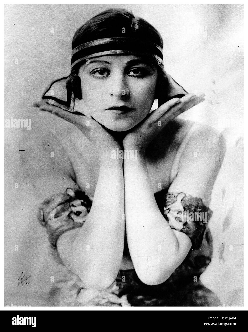 Silver Screen Crédit : Ziegfeld Girls Photo Archive / MediaPunch Hollywood Banque D'Images