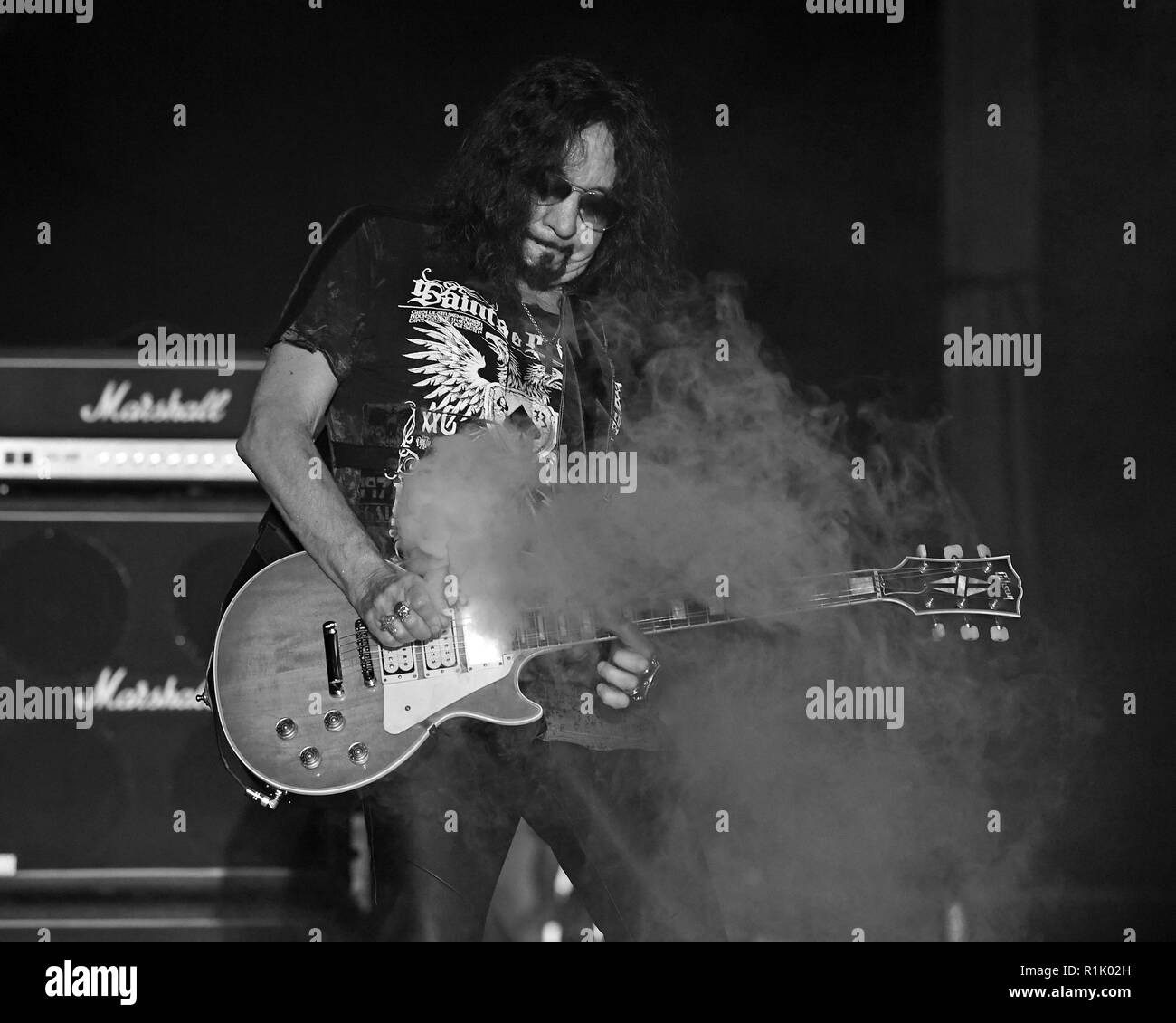 Ny, USA. 11Th Nov, 2018. Ace Frehley lors du spectacle Rock Fest 1980 au Miramar amphithéâtre du parc régional le 11 novembre 2018 à Miramar, en Floride. Credit : Mpi04/media/Alamy Punch Live News Banque D'Images