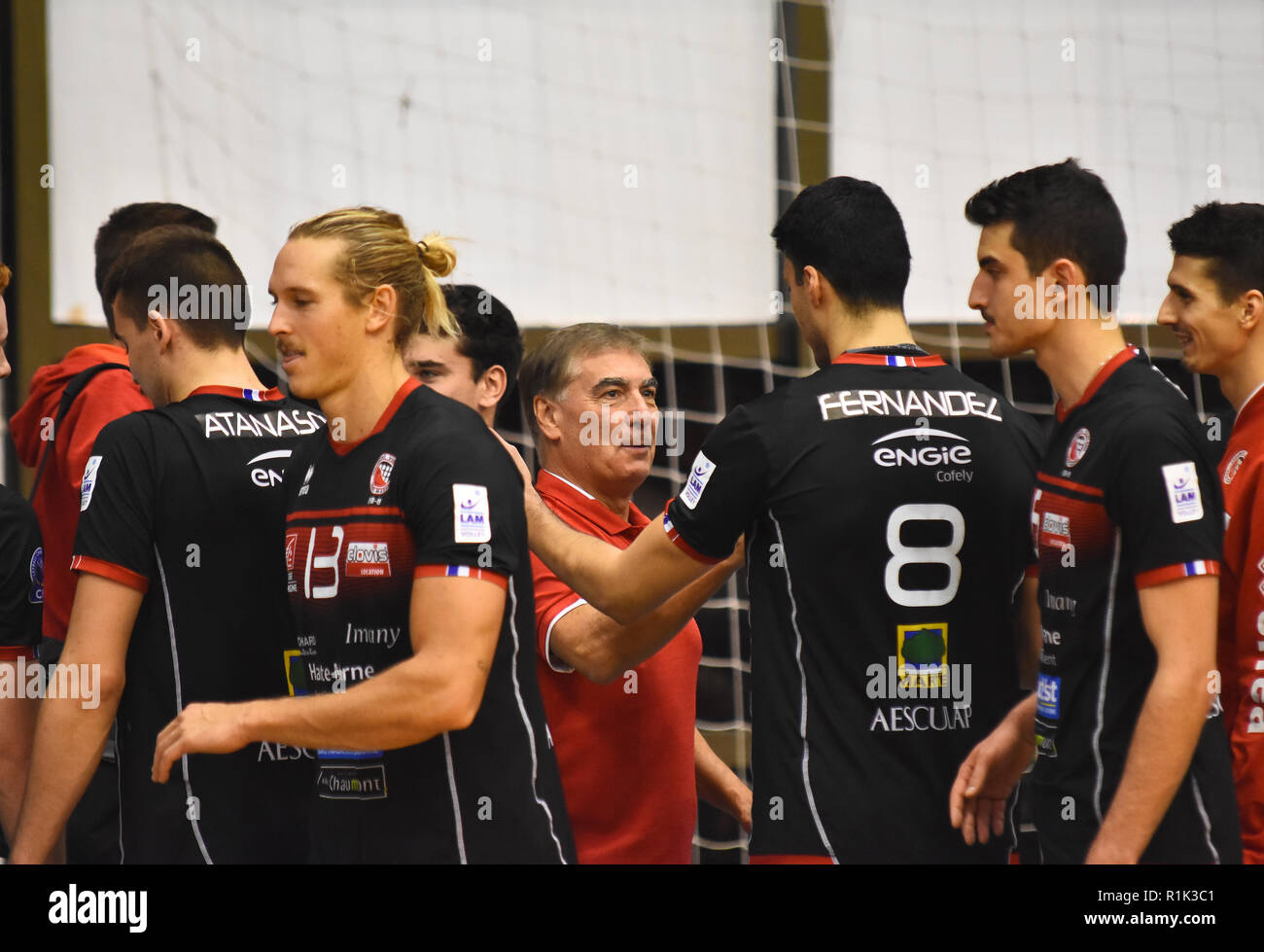 Novi Sad, Serbie 13 novembre 2018 ligue des champions de volley-ball CEV troisième tour de qualifications correspondent à la Voïvodine entre NS Seme(Serbie) et Chaumont VB 52 HM(France) photo Nenad Mihajlovic Crédit : Nenad Mihajlovic/Alamy Live News Banque D'Images