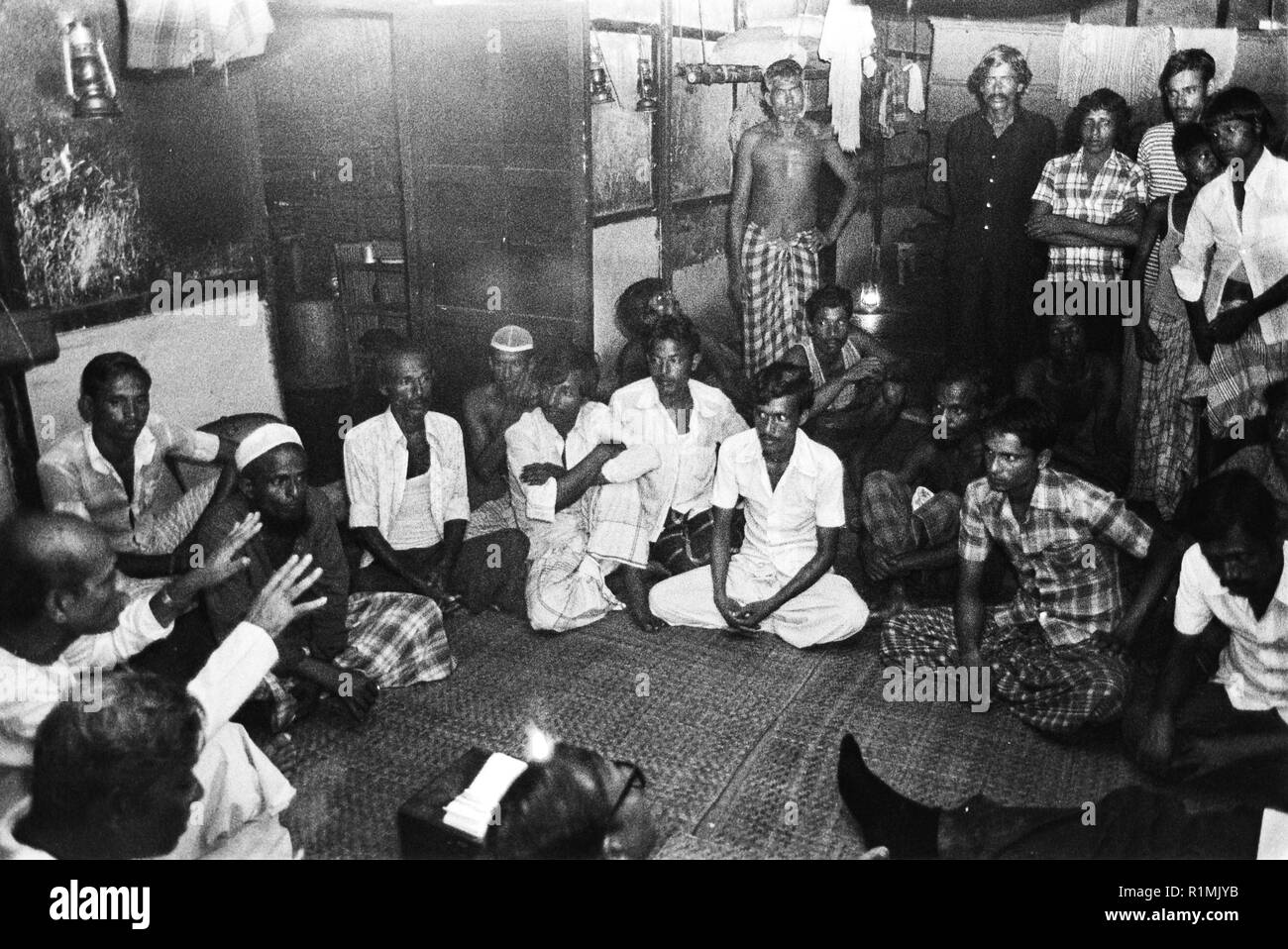 Pousse-pousse de Sylhet en 1980 réunion de l'union nuit Banque D'Images