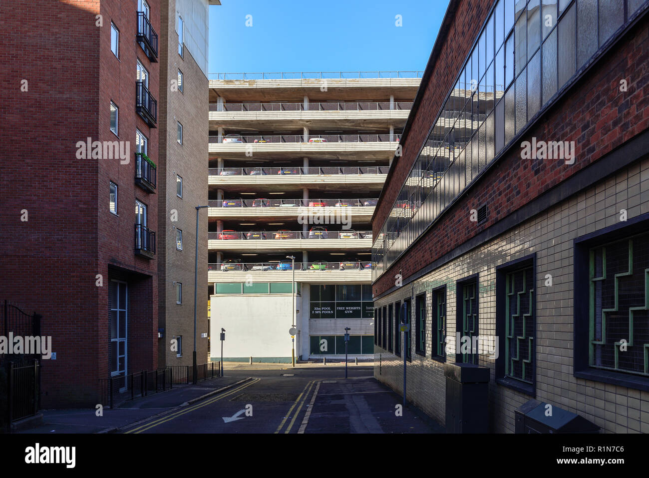 Un parking NCP multiniveau sur Welford Road dans le centre-ville de Leicester, Royaume-Uni. Banque D'Images