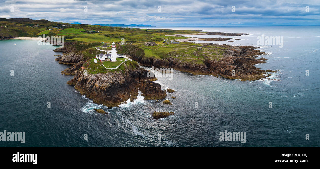 Panorama de l'antenne de la Fanad Head Lighthouse en Irlande Banque D'Images