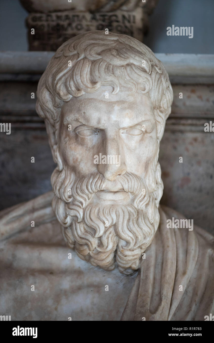 Rome. L'Italie. Buste d'Épicure (341-270 av. J.-C.) dans la salle des philosophes, les musées du Capitole. Musei Capitolini. En copie romaine d'un GRE Banque D'Images
