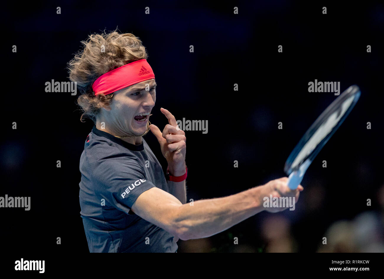 Londres, Royaume-Uni. 14Th Nov 2018. Alexander Zverev (Allemagne) pendant quatre jours le deuxième round robin match à la finale ATP Nitto Londres à l'O2, Londres, Angleterre le 14 novembre 2018. Photo par Andy Rowland. Crédit : Andrew Rowland/Alamy Live News Banque D'Images