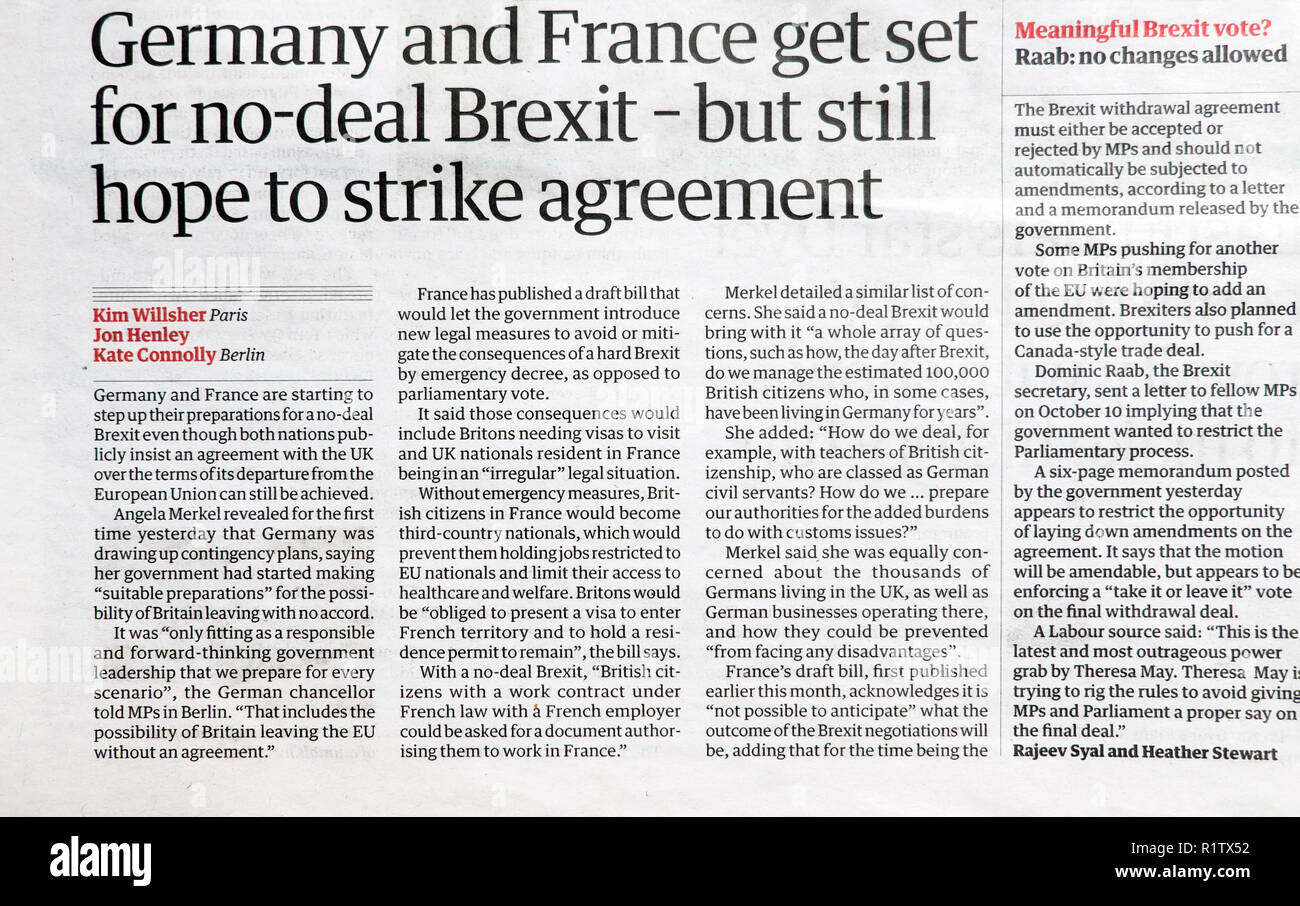 Gros titre de journal "L'Allemagne et la France Get set for no-deal Brexit - mais encore de l'espoir de grève 18 octobre 2018 accord' London England UK Banque D'Images