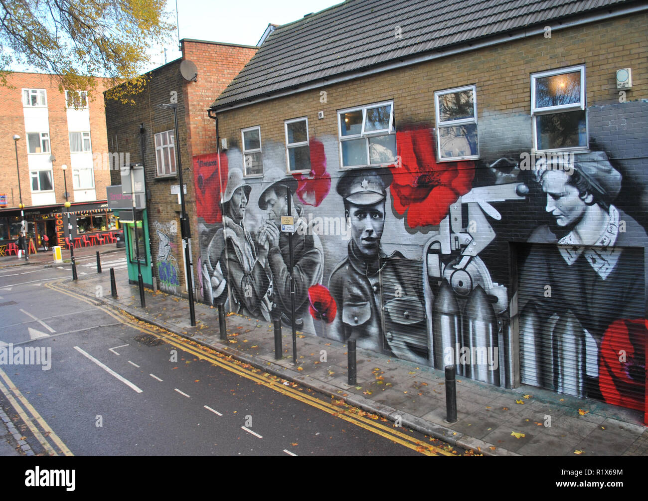 Centenaire de l'ARMISTICE LE STREET ART À Bethnal Green, l'Est de Londres. Banque D'Images