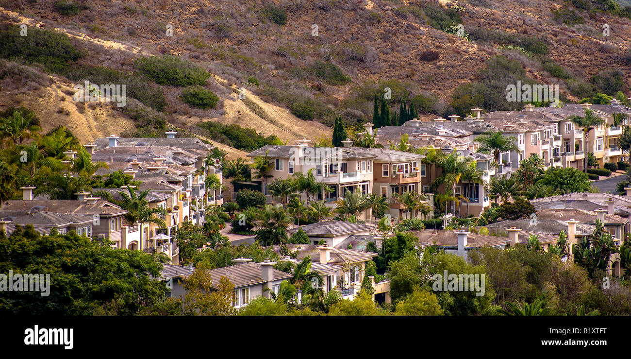 Maison à San Clemente en Californie près d'une colline Banque D'Images