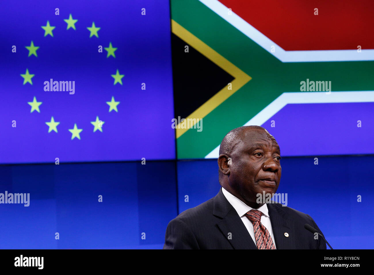 Bruxelles, Belgique. 15 novembre 2018. Le président sud-africain, Cyril Ramaphosa donne une conférence de presse sur les résultats du sommet UE-Afrique du Sud. Alexandros Michailidis/Alamy Live News Banque D'Images